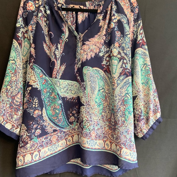 Tunic size Large - Picture 4 of 4